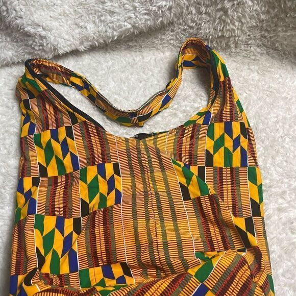 Colorful Kente extra large fabric bucket style shoulder crossbody bag - Picture 11 of 16